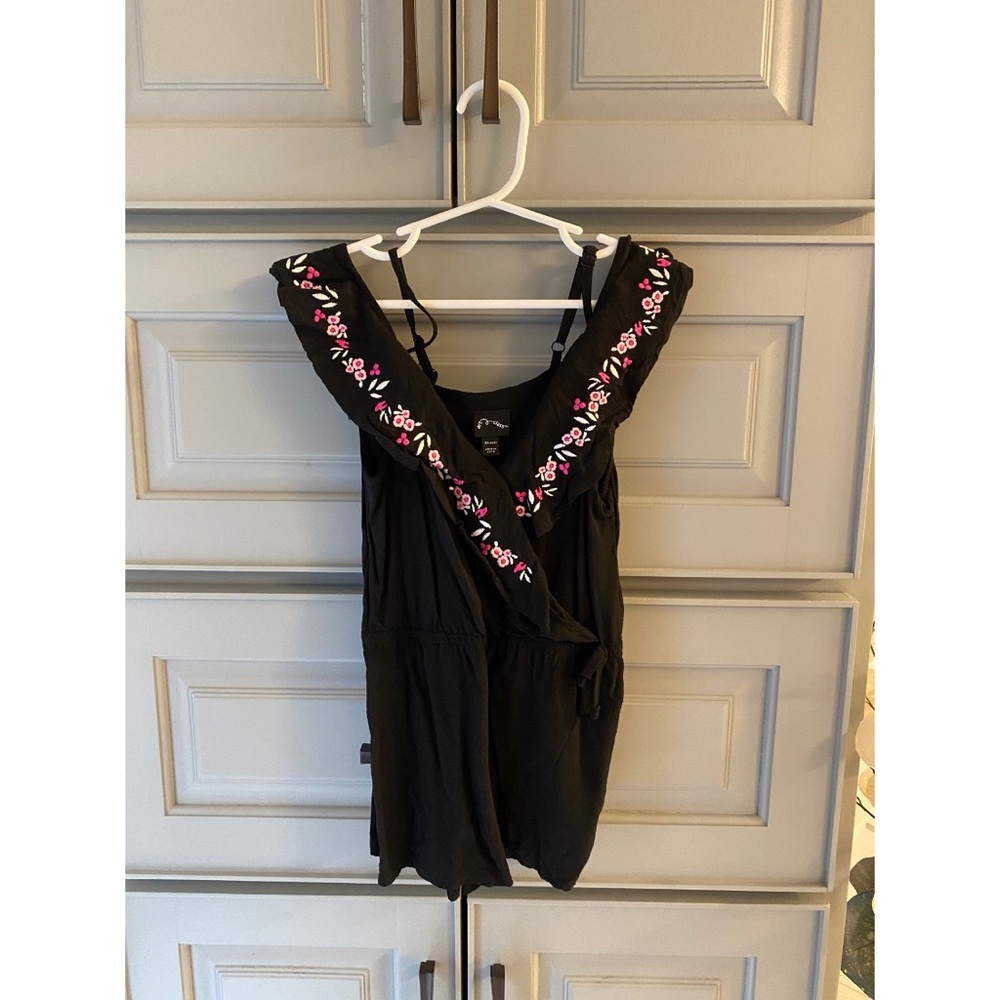 Cold Shoulder Embroidered Detail Romper